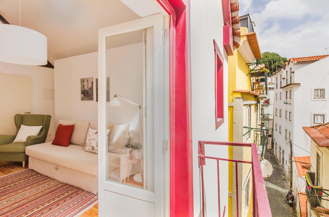 Guest Inn Alfama Apartments Lisbon Bagian luar foto