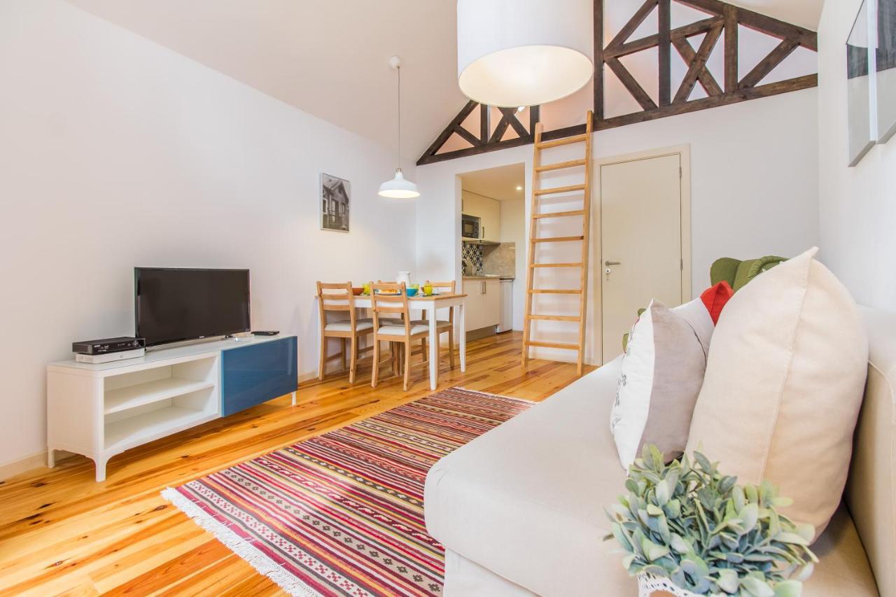 Guest Inn Alfama Apartments Lisbon Bagian luar foto