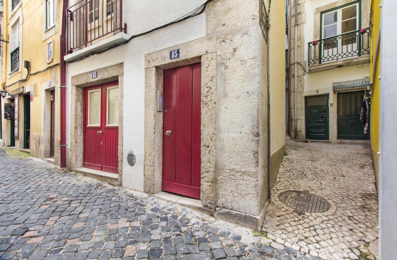 Guest Inn Alfama Apartments Lisbon Bagian luar foto